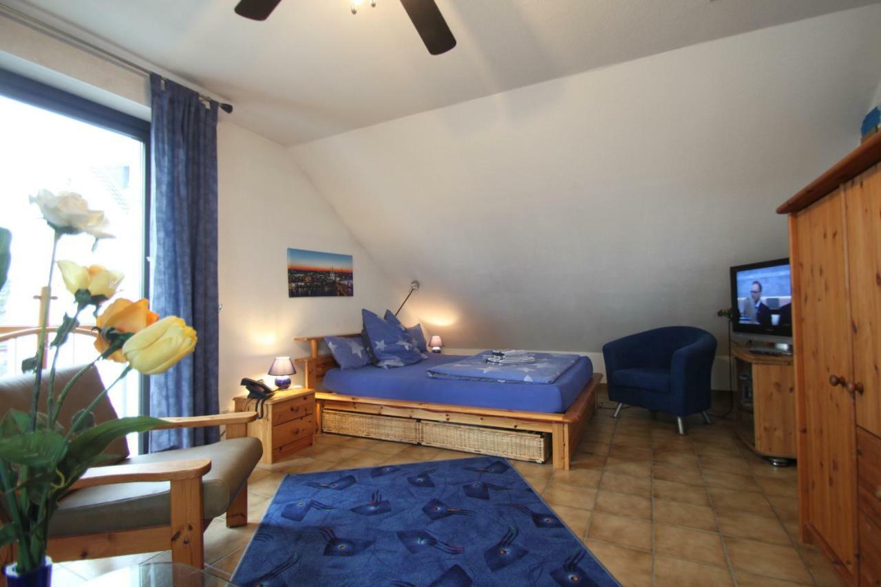 B&B am See Köln - Privatzimmer Exterior foto