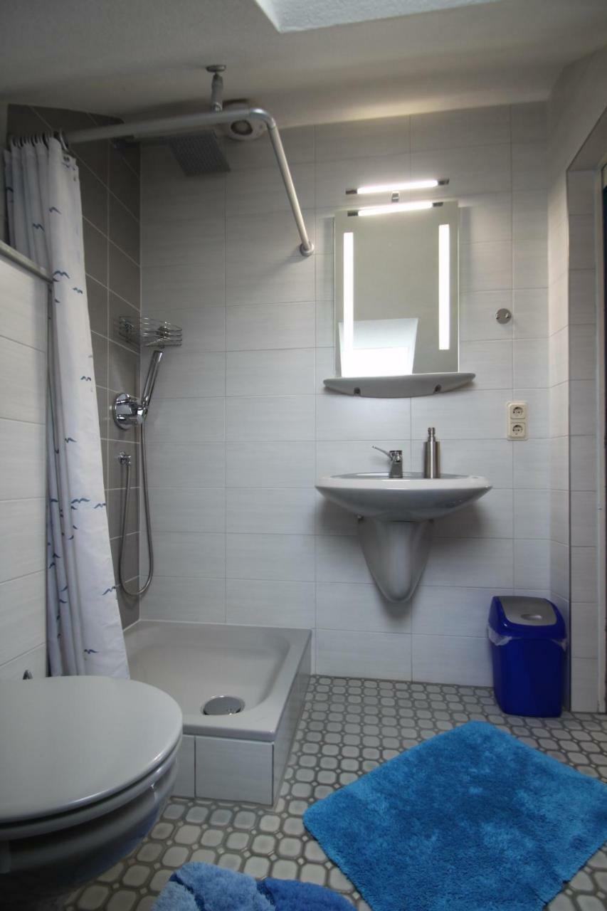 B&B am See Köln - Privatzimmer Exterior foto